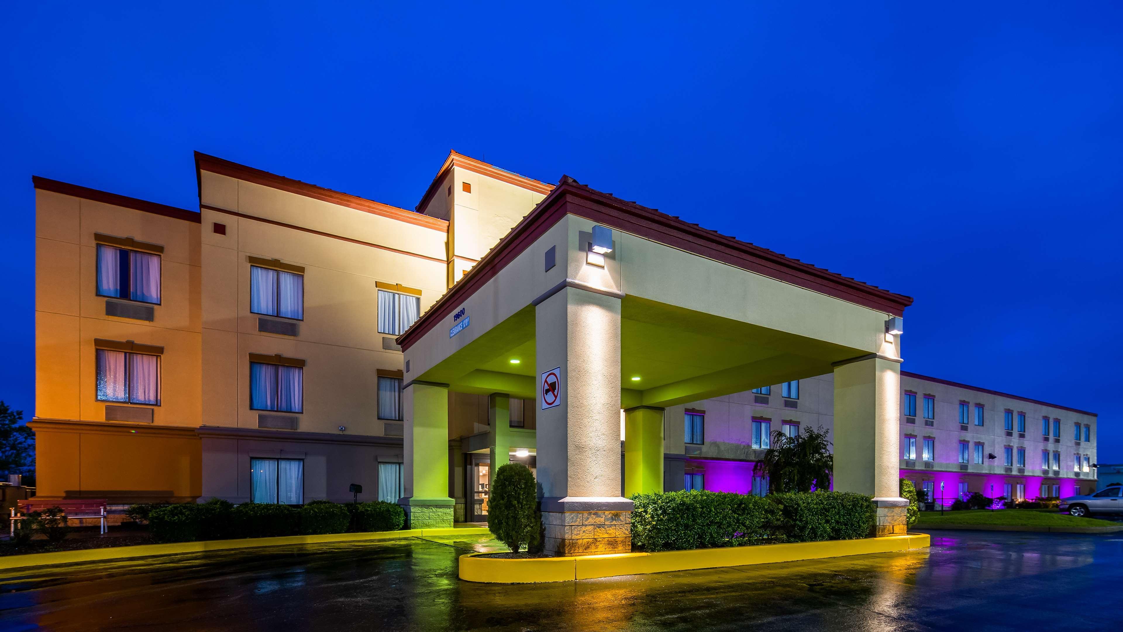 Best Western Plus Boardman Inn&Suites Poland Exterior foto